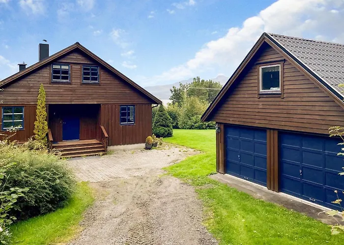 Tatil Evi 4 Bedroom In Misund